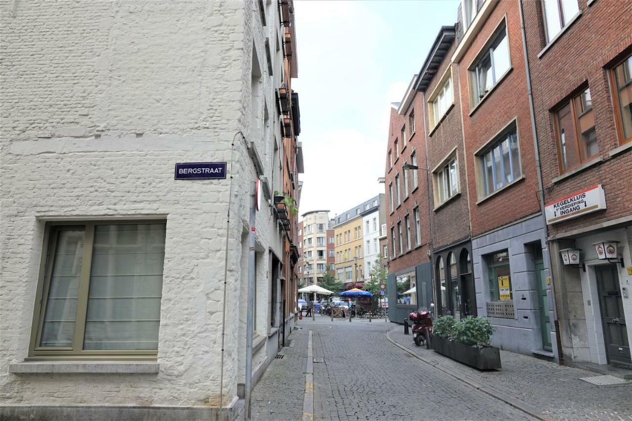 Urban Condo - Peacefull And Cozy Spot In Historical Center Антверпен Экстерьер фото